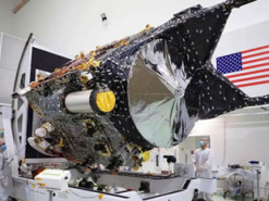 Міжпланетна станція "Психея" передала на Землю перші зображення