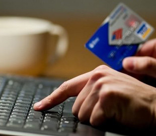 Оформив кредити на колишню: у Львові викрили онлайн-шахрая з Одеси