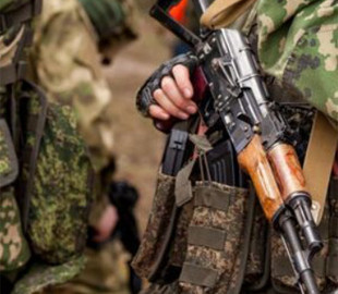 "Контрактники під ключ": у Росії маркетингові агентства продають вербувальникам бази даних чоловіків