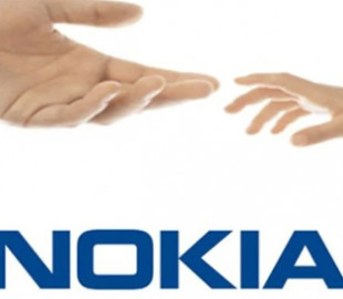 Легендарна Nokia 1100 пройшла випробування водою: чи вцілів телефон після 15 років у морі