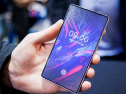 Почему в этом году точно не стоит ждать смартфонов с камерой под экраном