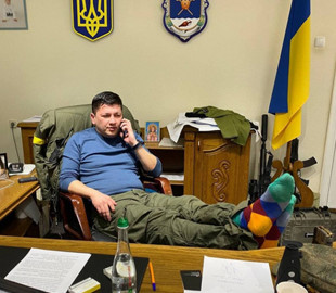 «Пропонували продати «за дорого»: Кім розповів про долю своїх знаменитих кольорових шкарпеток