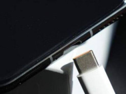 Як продовжити життя батареї смартфона й ноутбука: поради експертів