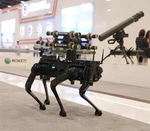 Турецькі розробники представили бойового робота-собаку KOZ, оснащеного ракетами
