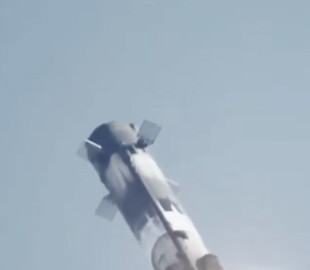 SpaceX відправила до МКС космічну вантажівку