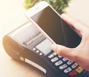 Apple Pay победил Starbucks в американской гонке мобильных платежей