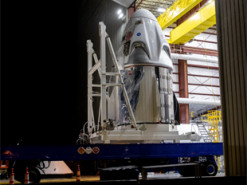 SpaceX Crew Dragon доставили на космодром NASA: запуск запланирован на 27 мая