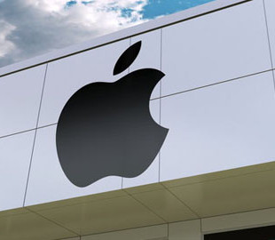 Apple подала в суд на разработчика виртуальной копии iOS