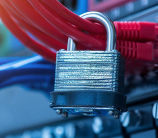 В России пока отложили учения по изоляции Рунета: названа причина