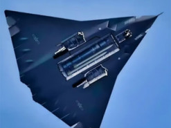 Китай створив новий бойовий літак — на що він здатен