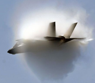 США побоюються, що Китай отримає технології F-35 після продажу літаків Саудівській Аравії
