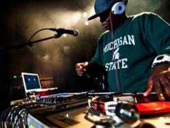 Таблицы Microsoft Excel превратили в профессиональный инструмент для диджеев