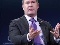 Після скандалу з чатом Signal становище Волца в Білому домі стало хитким, - WSJ