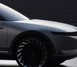 Новий електромобіль Hyundai IONIQ 5 зможе проїжджати 450 км без підзарядки