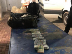Через "Краківець" намагалися провезти гаджетів на півмільйона гривень