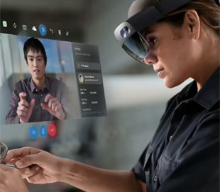 Microsoft припиняє випуск HoloLens 2 і не планує впроваджувати заміну