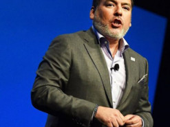 Sony разваливается? Глава PlayStation покинул компанию спустя 30 лет работы