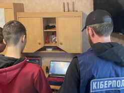 Фейкове оформлення соцвиплат з ЄС. Шахраї привласнили майже 100 мільйонів гривень