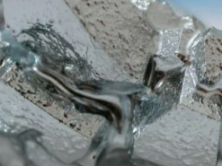 Удар по обороні США: Китай обмежив експорт цінних рідкоземельних металів