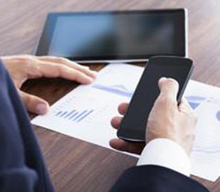 На европейском рынке смартфонов рекордно упали поставки