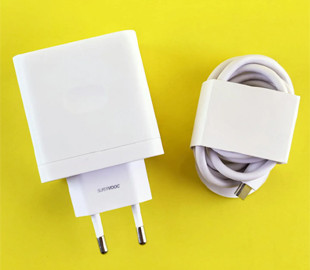 Зарядка в розетці без телефону: чи це безпечно