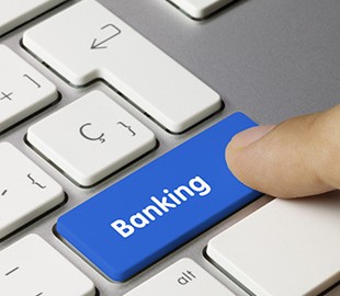 В Европе интернет-банки начали отбирать клиентов у традиционных