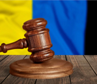 21-літній чоловік продав у соцмережі неіснуючу військову форму