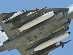 Літаки без двигунів: антиросійські санкції "завдали удару" по проєкту індійських Tejas