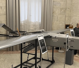 В Україні розробили новий ударний дрон FP-1 з дальністю польоту 1 600 км