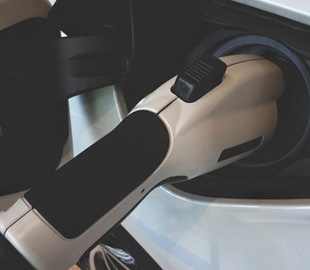 Электромобильная революция. В Германии доля электрокаров в автопроизводстве превысила 21%