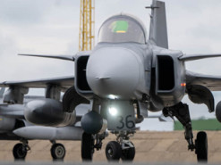 Чехія продовжить оренду 12 шведських винищувачів Gripen до 2035 року