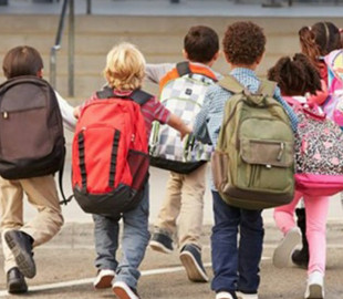 ЦПД спростував основні фейки про «тривожний рюкзак» дитини