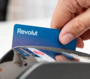 Скандал на 300 млн євро: на засновника Revolut подали до суду через купівлю суперяхти