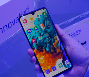 Названы самые мощные смартфоны июля 2019 года