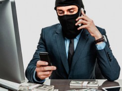 Аферист “купив” у жінки трактор і здав його на металолом