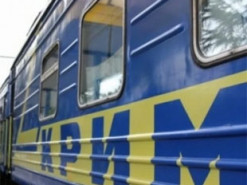 "Укрзалізниця" запустила евакуаційні поїзди для українців у Криму