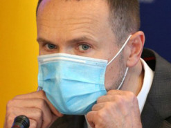 "Комп'ютер хабарів не бере": Шкарлет про корупцію, вакцинацію освітян і "університет майбутнього"