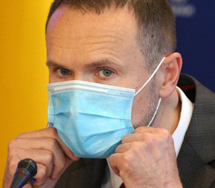 "Комп'ютер хабарів не бере": Шкарлет про корупцію, вакцинацію освітян і "університет майбутнього"