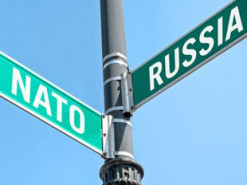 Країни НАТО посилюють оборону, захищаючись від гібридних атак Росії