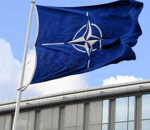 НАТО інвестувала 1 млрд євро в штучний інтелект, роботів та космічні технології