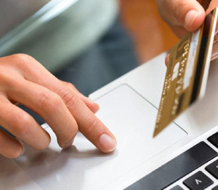 Жінка отримала строк, продавши через соцмережу неіснуючий диван