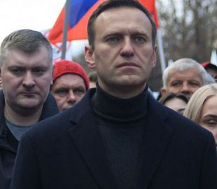 Навальний поділився, як "проводить час" у колонії суворого режиму