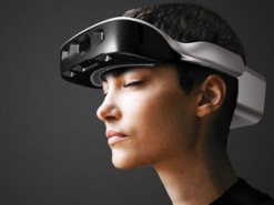 Румунська компанія представила гарнітуру, що допоможе незрячим