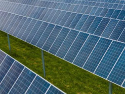 Найбільшу сонячну електростанцію запускають у США: живитиме 800 000 будинків