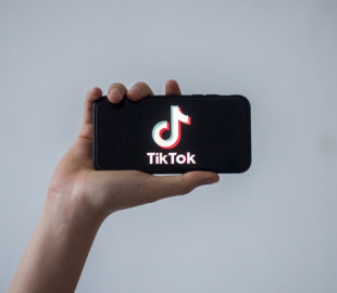 TikTok даватиме значки за обмеження користувацькго doomscrolling