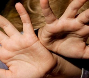 За розповсюдження дитячої порнографії чоловіка ув’язнили на 5 років