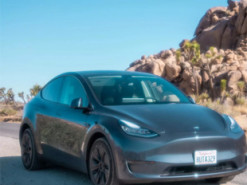 Tesla може відкликати нові машини через проблеми з гідропідсилювачем керма