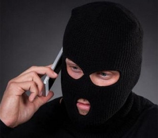 Поліція розшукує шахрая, який привласнив понад 5 тисяч гривень у 44-річної жінки