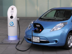 Дослідження показує підвищений інтерес до електромобілів, але ціна залишається проблемою