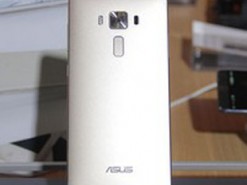 Asustek отрицает уход из смартфонного бизнеса